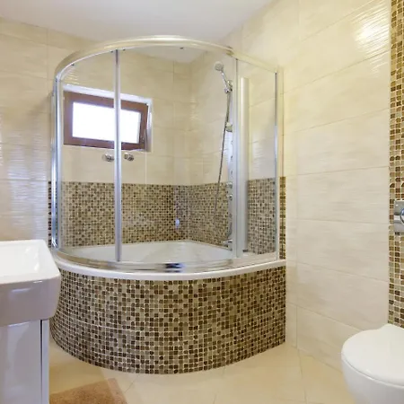 Charming With Private Pool Drniš